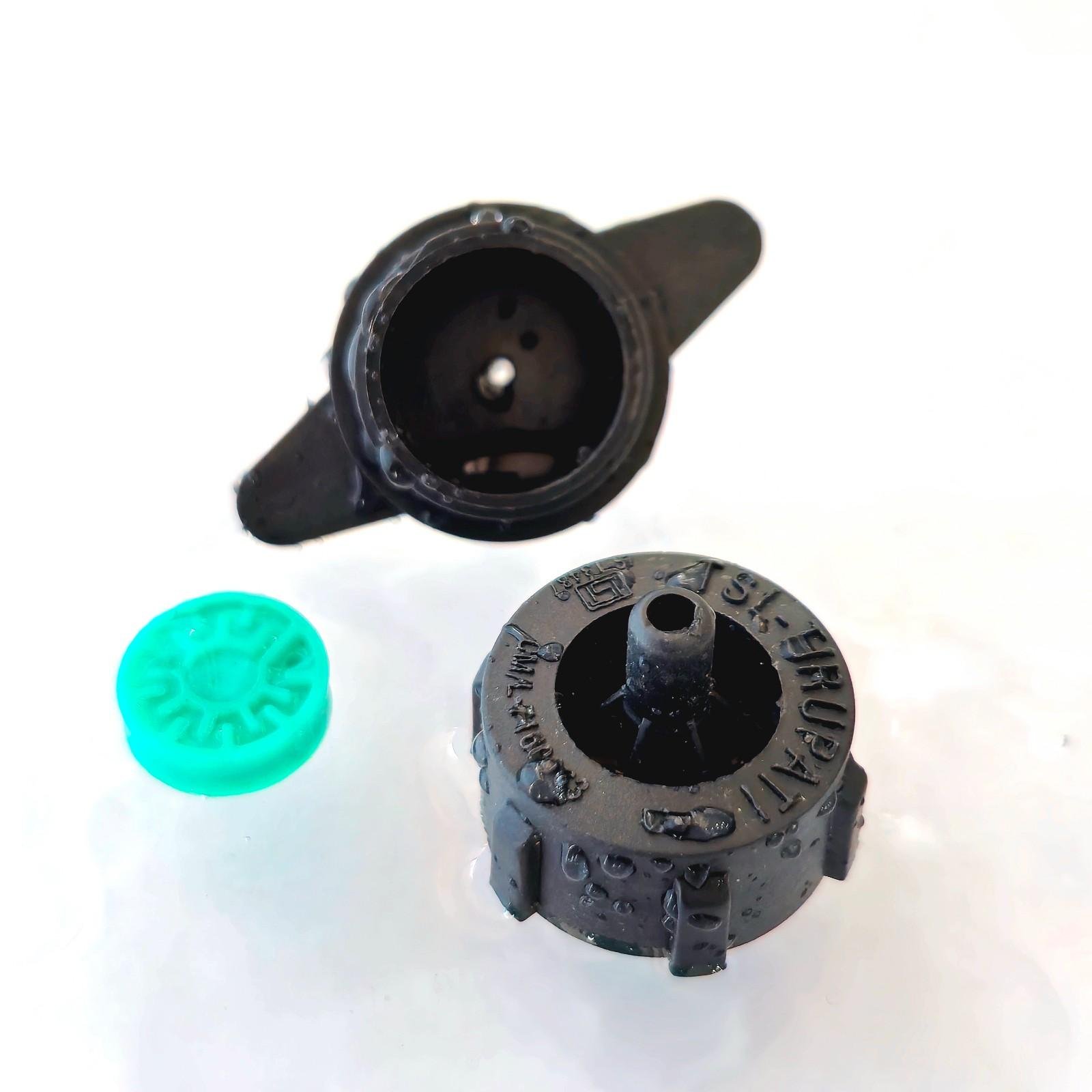 8 LPH DRIPPER (100 PC) thumbnail