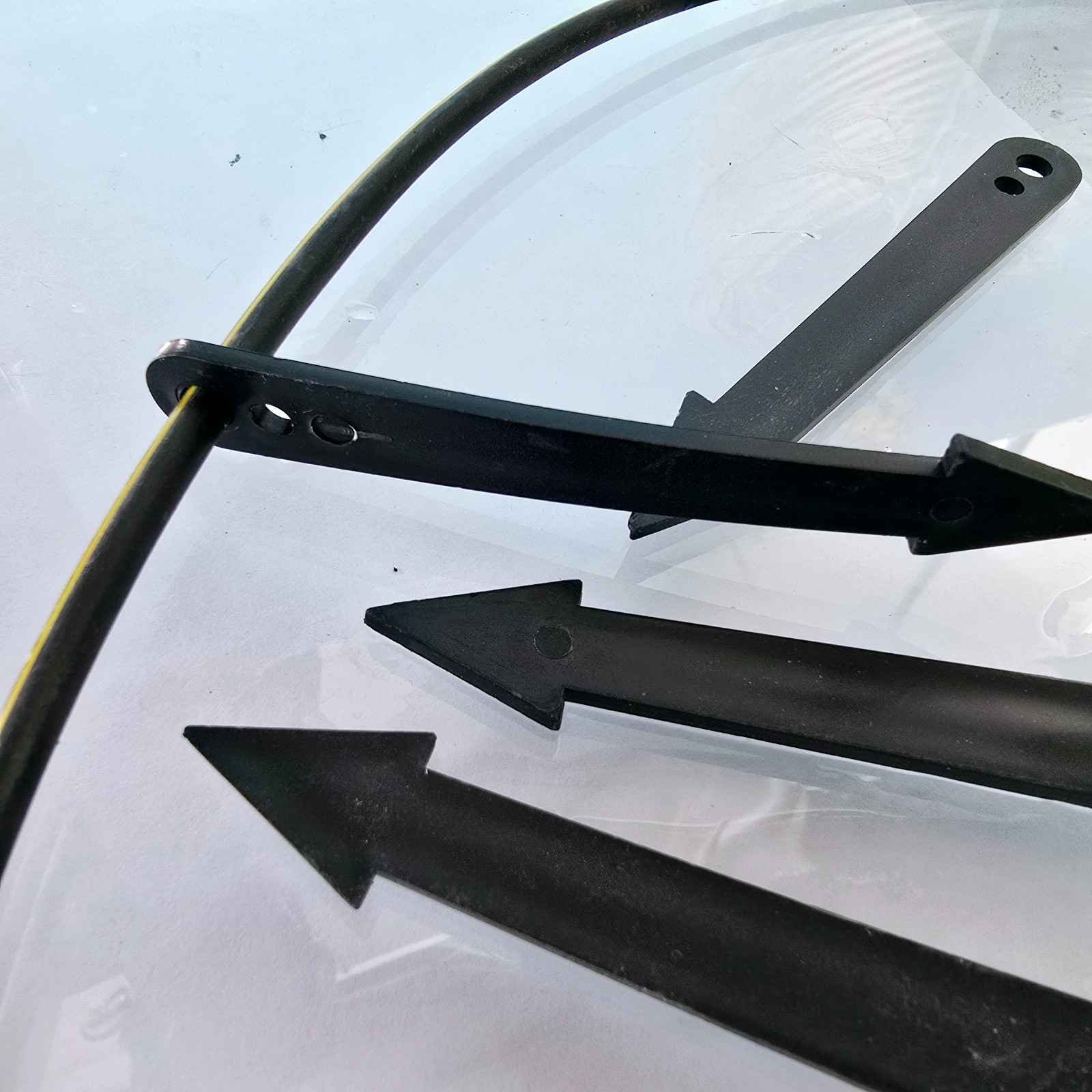 DRIPPER HOLDING STAKE ( 100 PC )